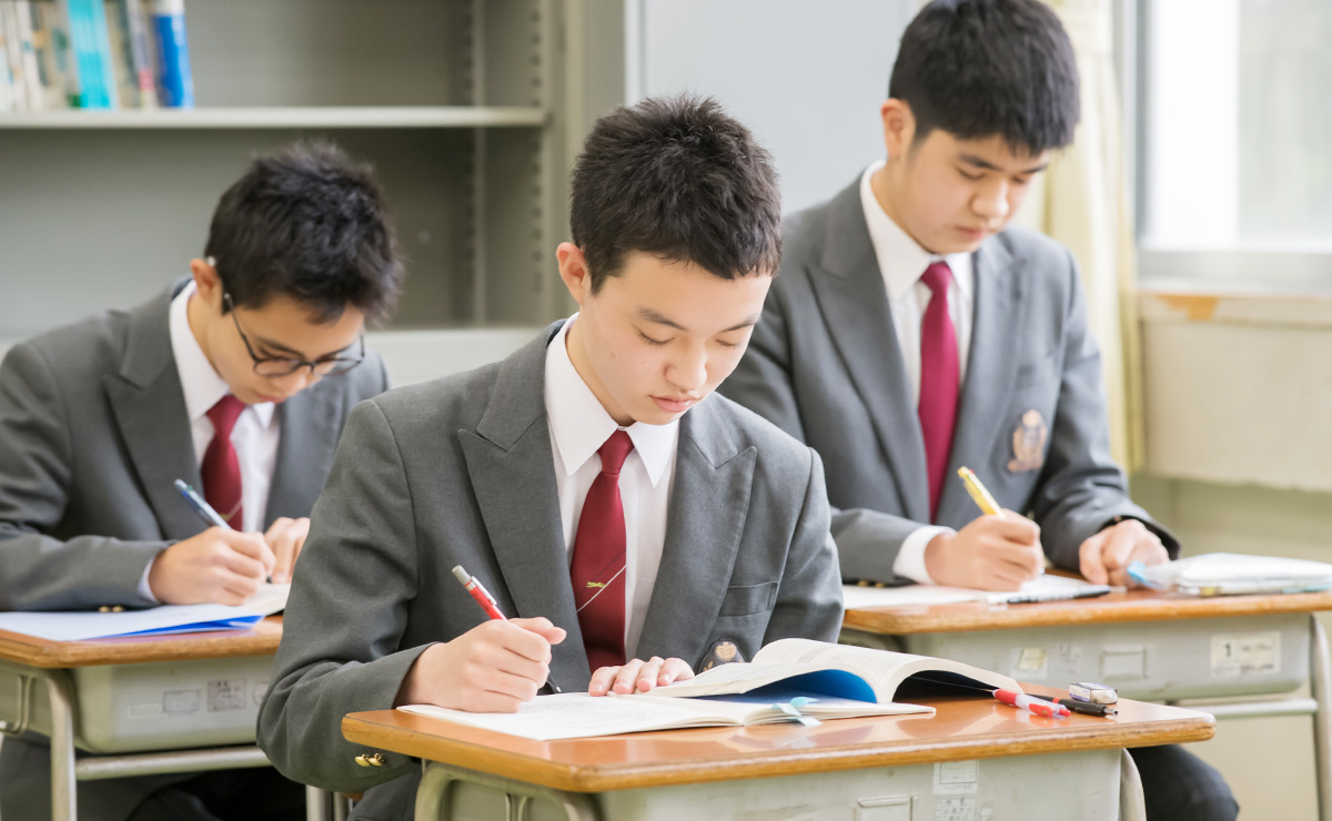 Advanced Course, Consistent Course (Junior High school to High school)