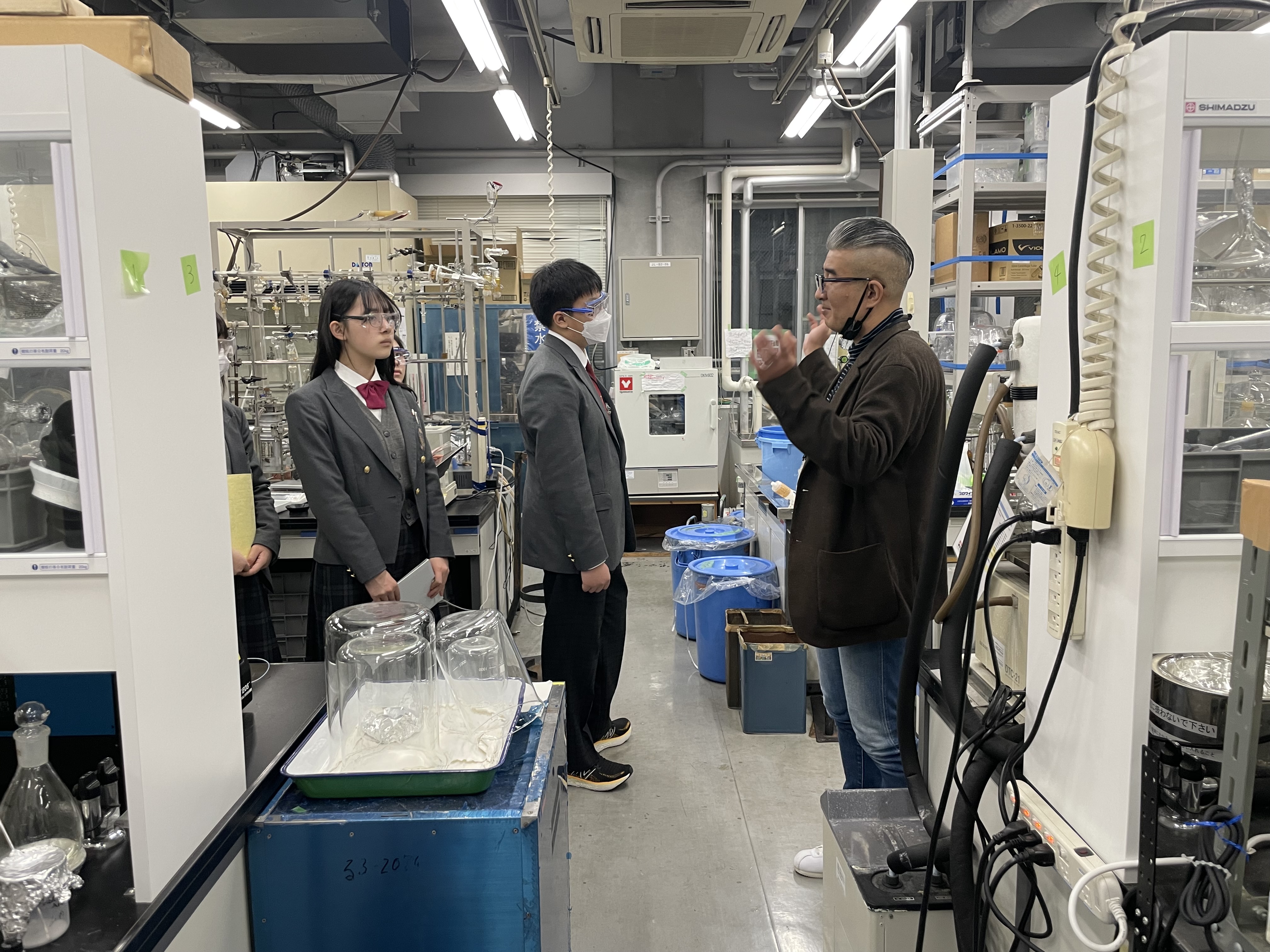 京大物理 (冬) （高井先生） 玉野井 冬彦 | アイセムスの人々 | 京都大学アイセムス